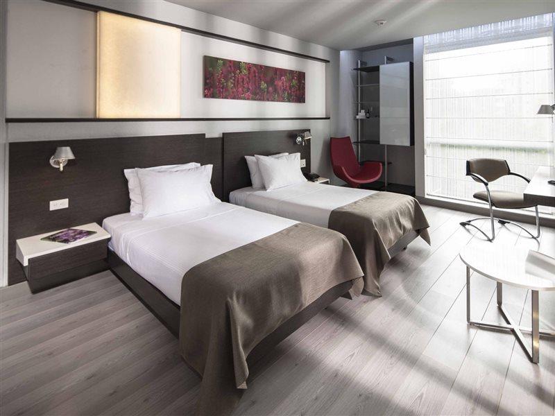 Inntu Hotel Medellin Bagian luar foto